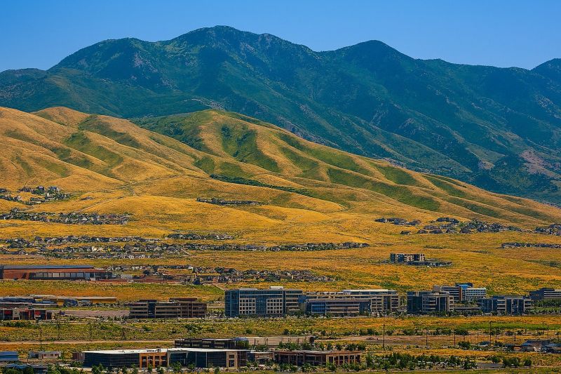 Landscape Wall Construction in Lehi, UT