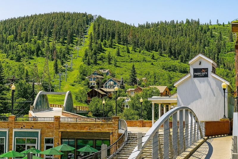 Retaining Wall Installation in Park City, UT