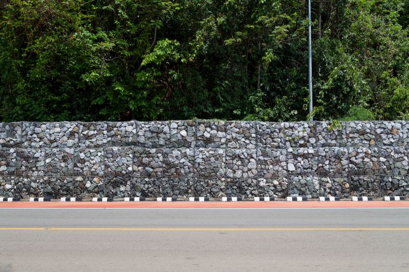 Retention Wall Installation in Vero Beach, FL